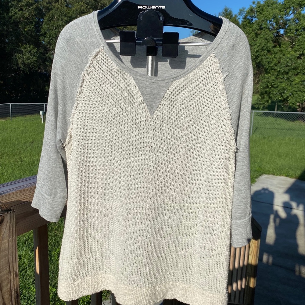 Potter’s Pot 3/4 sleeve knit front- Anthropologie